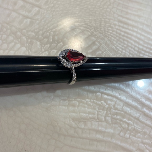 Silver ring - Picture 8 of 8